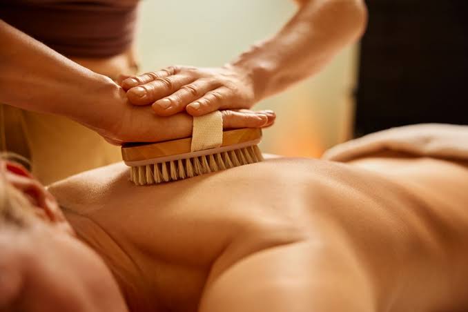 Dry Massage